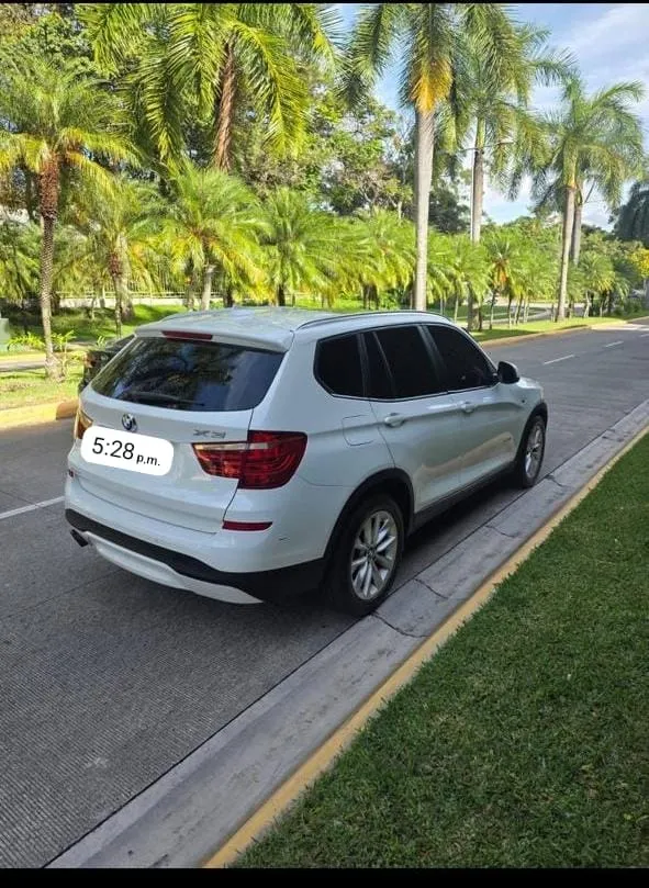 BMW X3 2017 4x4 vista frontal